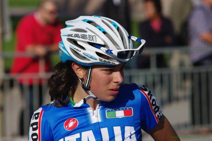 Cucinotta azzurra in Qatar