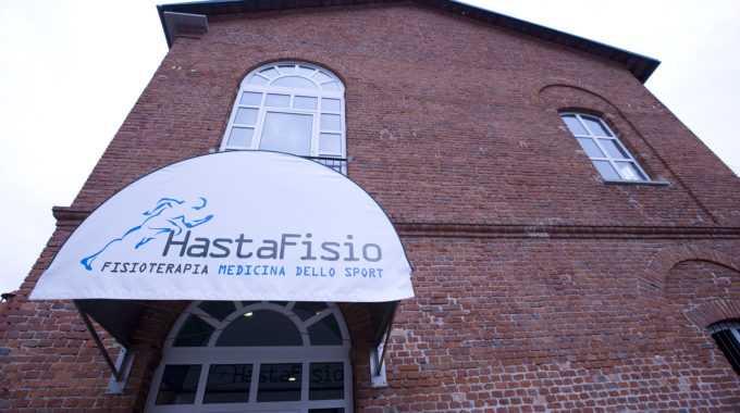 “HASTAFISIO” AL FIANCO DEL TEAM SERVETTO – GIUSTA – ALURECYCLING